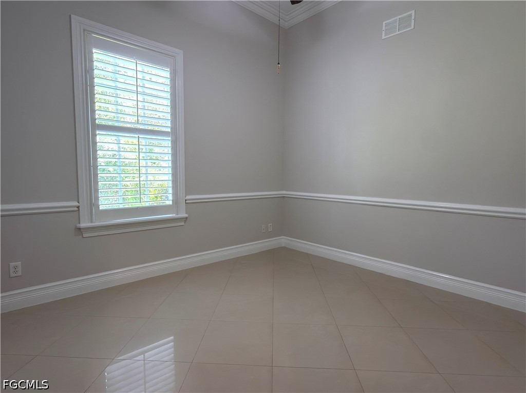 5 Bed SingleFamilyResidence for Sale in Naples, FL — photo 31
