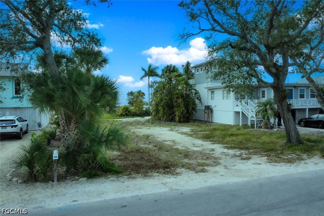 Residential for Sale in Mcphie Park, FL — photo 31