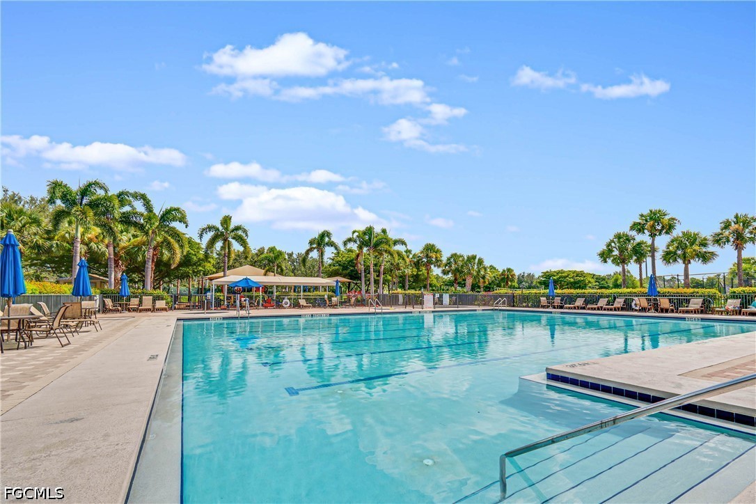2 Bed SingleFamilyResidence for Sale in Stoneybrook, FL — photo 31