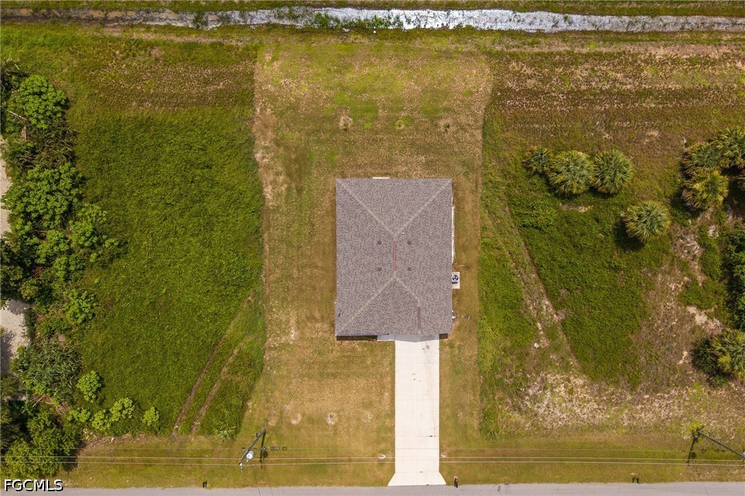 4 Bed SingleFamilyResidence for Sale in Port Labelle, FL — photo 31