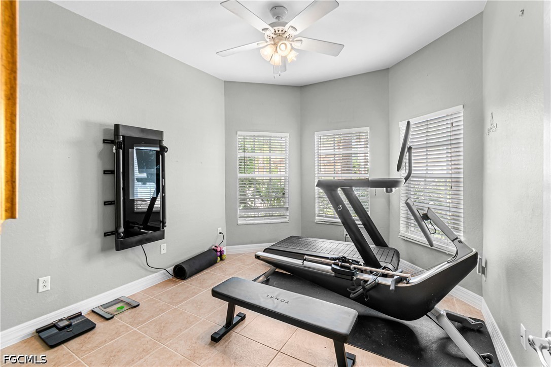 5 Bed Waterfront Home for Sale in Fort Myers, FL, $575,000 — photo 31