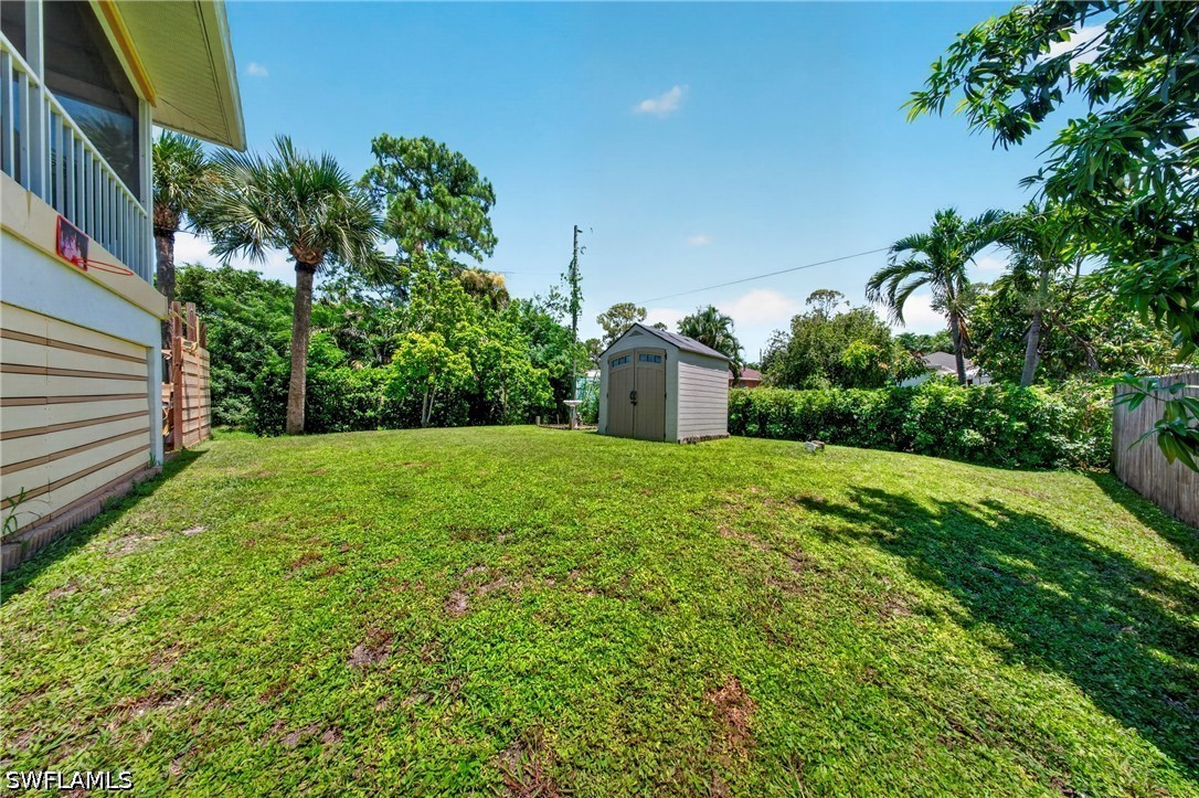 3 Bed SingleFamilyResidence for Sale in Heitmans, FL — photo 31