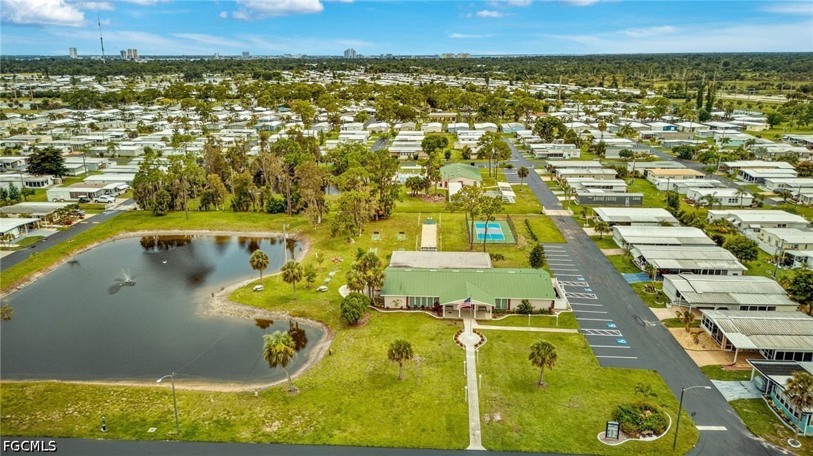 2 Bed ManufacturedHome for Sale in North Fort Myers, FL — photo 31