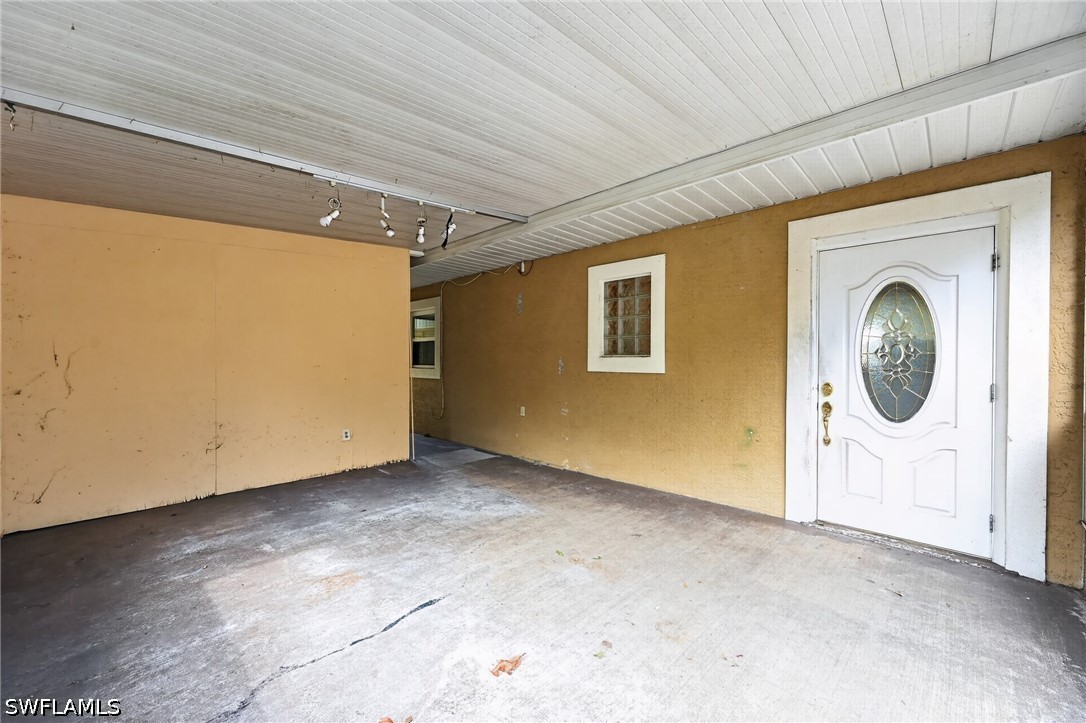 2 Bed SingleFamilyResidence for Sale in Naples, FL, $339,900 — photo 31
