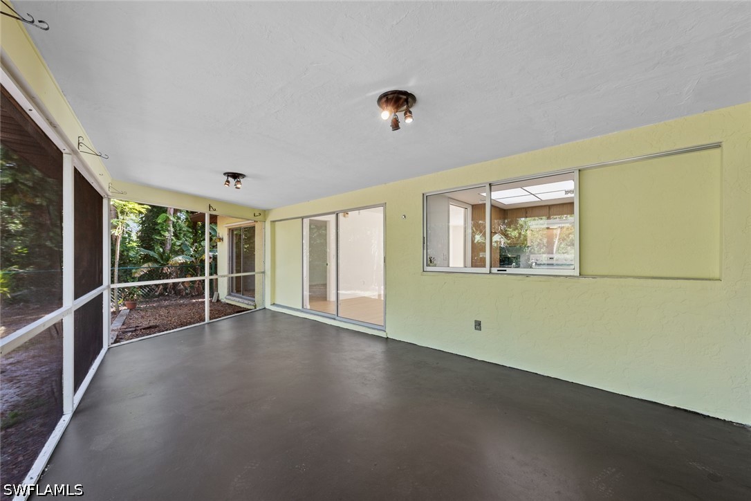 3 Bed SingleFamilyResidence for Sale in North Fort Myers, FL — photo 31
