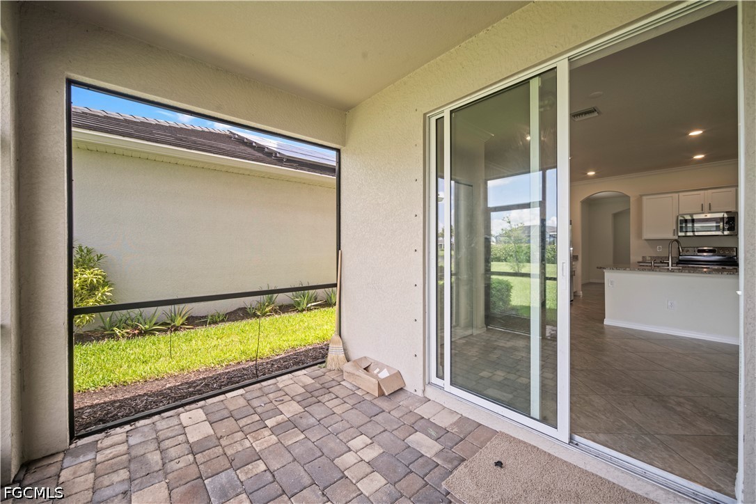5 Bed SingleFamilyResidence for Sale in Castalina, FL — photo 31