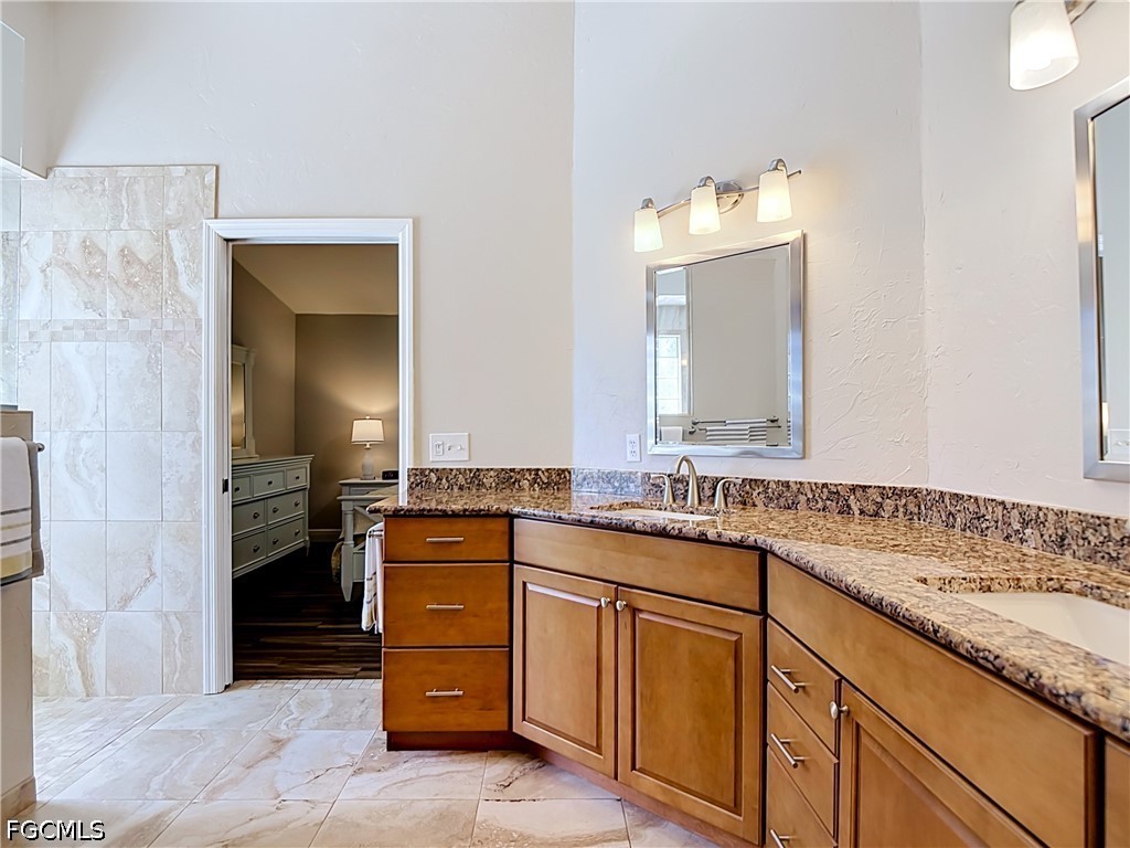 3 Bed SingleFamilyResidence for Sale in North Fort Myers, photo 31
