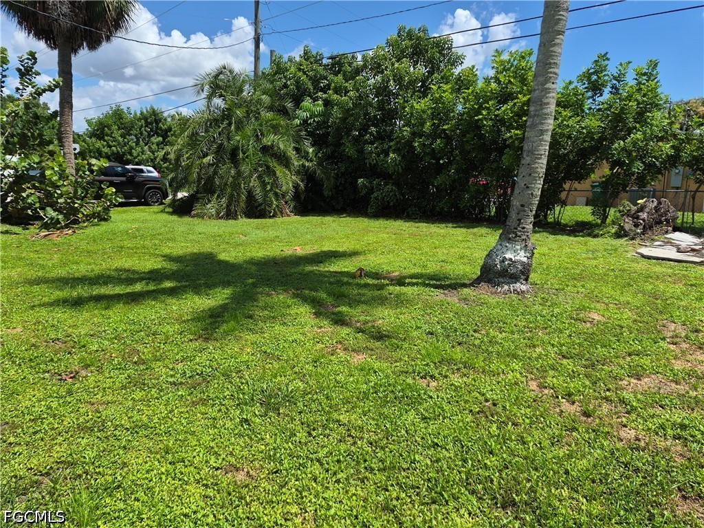 4 Bed Duplex for Sale in Cape Coral, photo 31