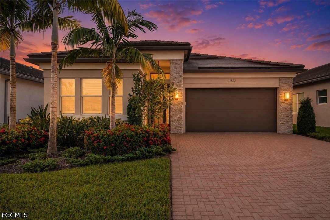 2 Bed Pool Home for Sale in Valencia Trails, photo 31