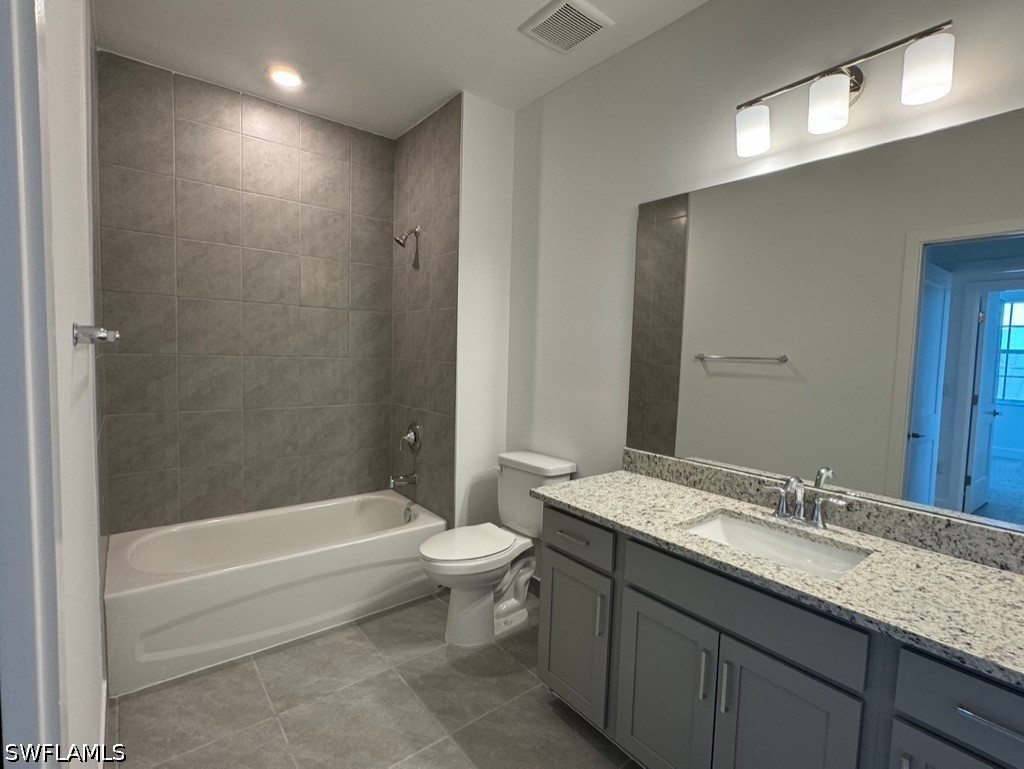 3 Bed Quadruplex for Sale in Villa Maria Condo, FL, $2,800 — photo 31