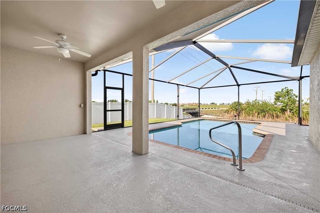 3 Bed Pool Home for Sale in Cape Coral, photo 31