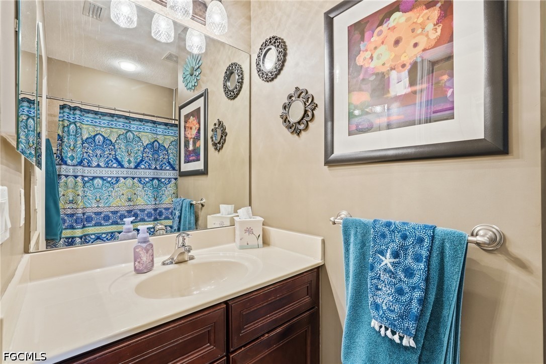3 Bed Waterfront Home for Sale in Bella Vida, FL, $365,000 — photo 31