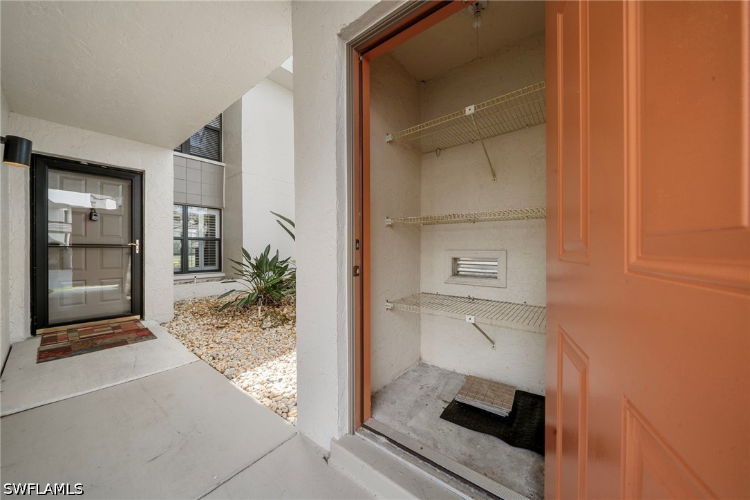 3 Bed Condominium for Sale in Fairways, FL, $250,000 — photo 31