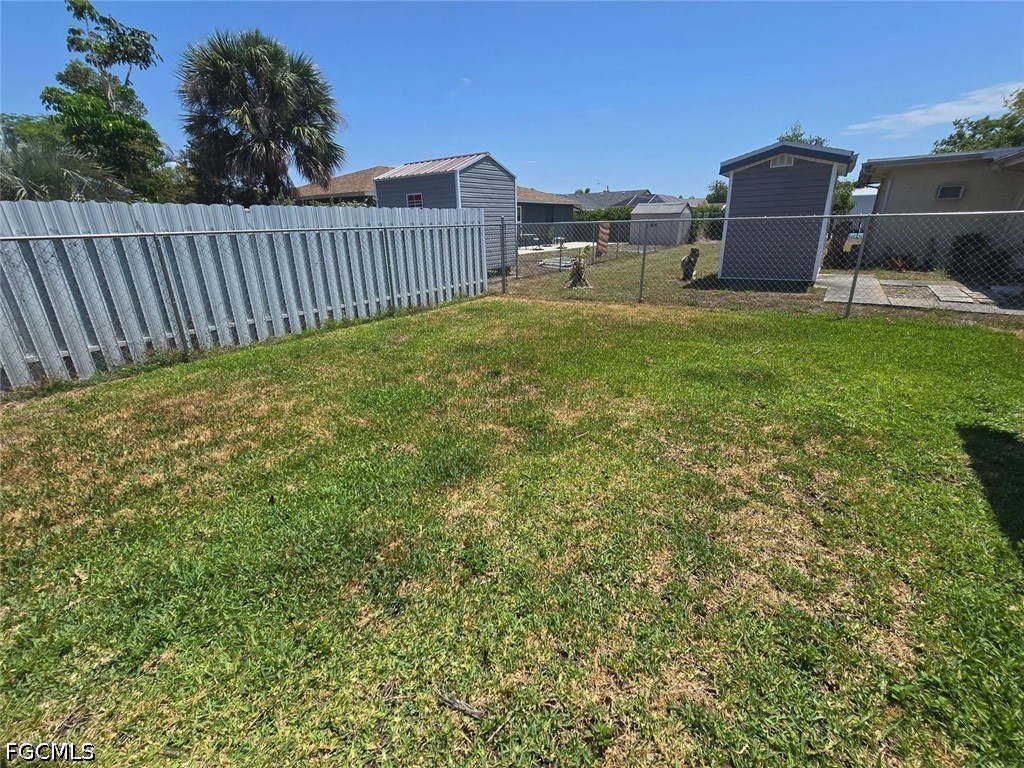 3 Bed SingleFamilyResidence for Sale in North Fort Myers, FL — photo 31
