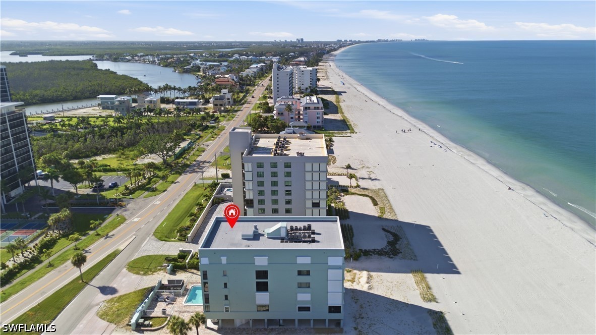 3 Bed Waterfront Home for Sale in Pelican Pointe Condo, FL — photo 31