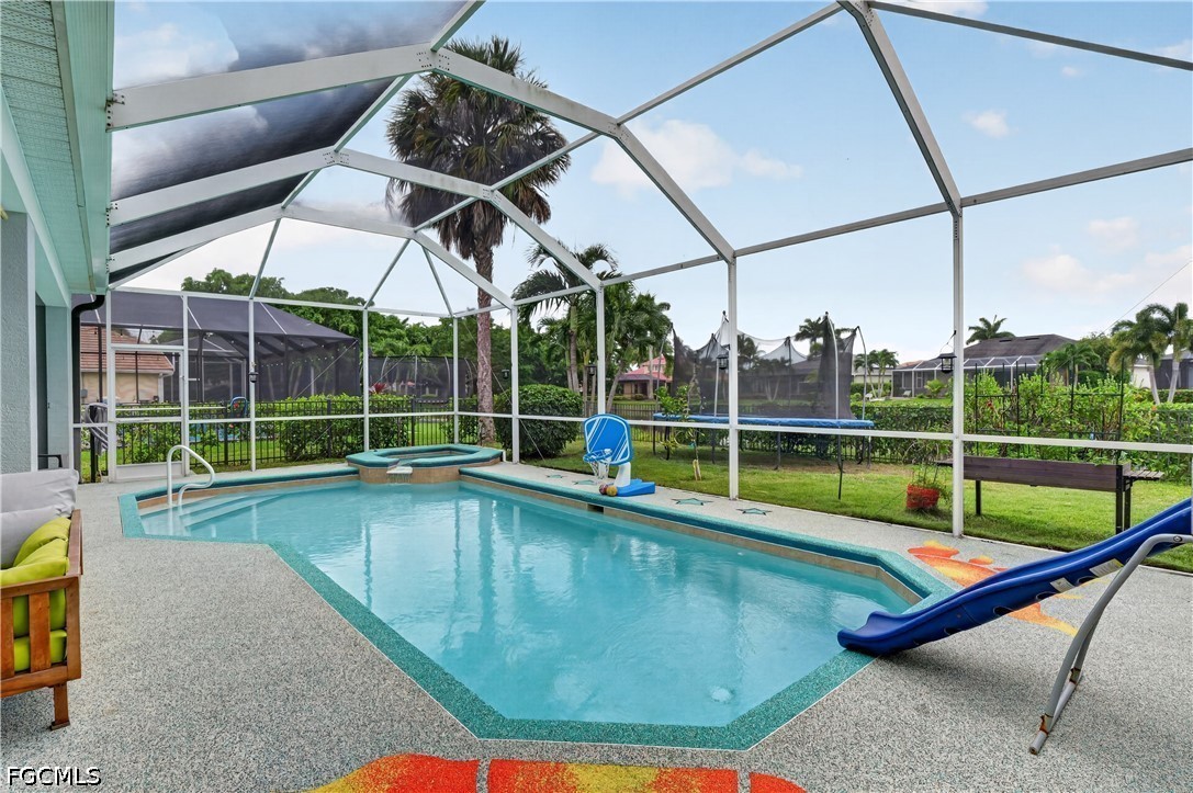4 Bed Pool Home for Sale in Sandoval, photo 31