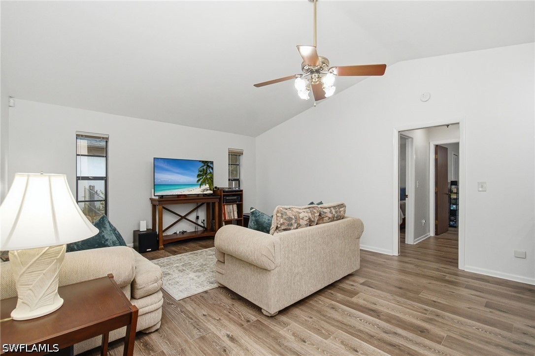 3 Bed SingleFamilyResidence for Sale in Timberbend Subd, photo 31