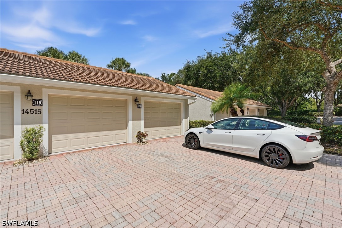2 Bed Waterfront Home for Sale in Naples, photo 31