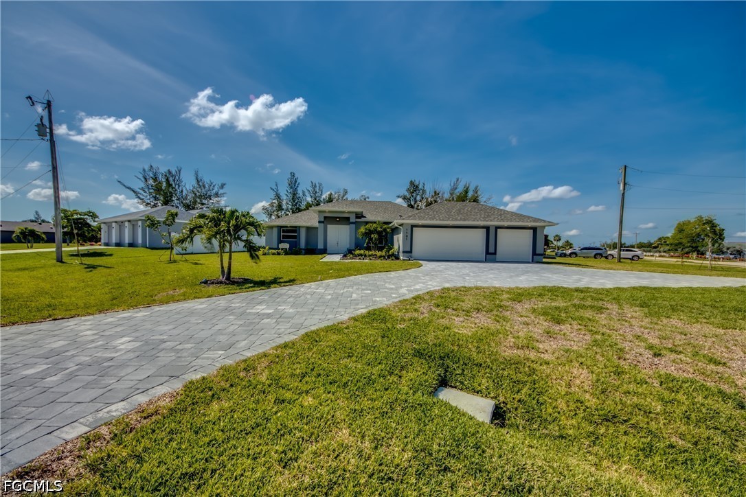 3 Bed Pool Home for Sale in Cape Coral, photo 31