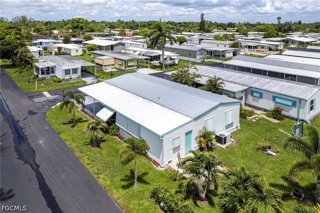 2 Bed ManufacturedHome for Sale in Fort Myers, photo 31