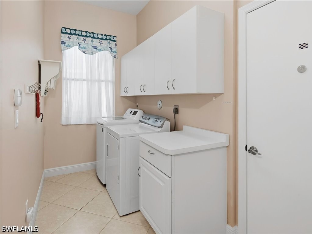 4 Bed Pool Home for Sale in Berkshire Lakes, photo 31