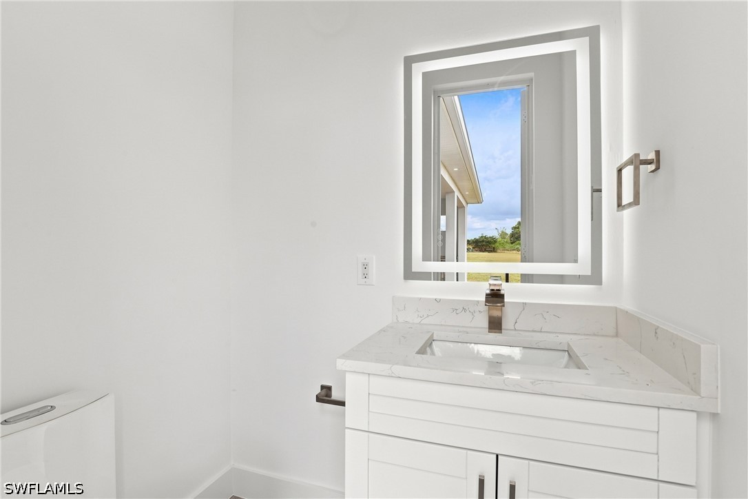 3 Bed Waterfront Home for Sale in Cape Coral, photo 31
