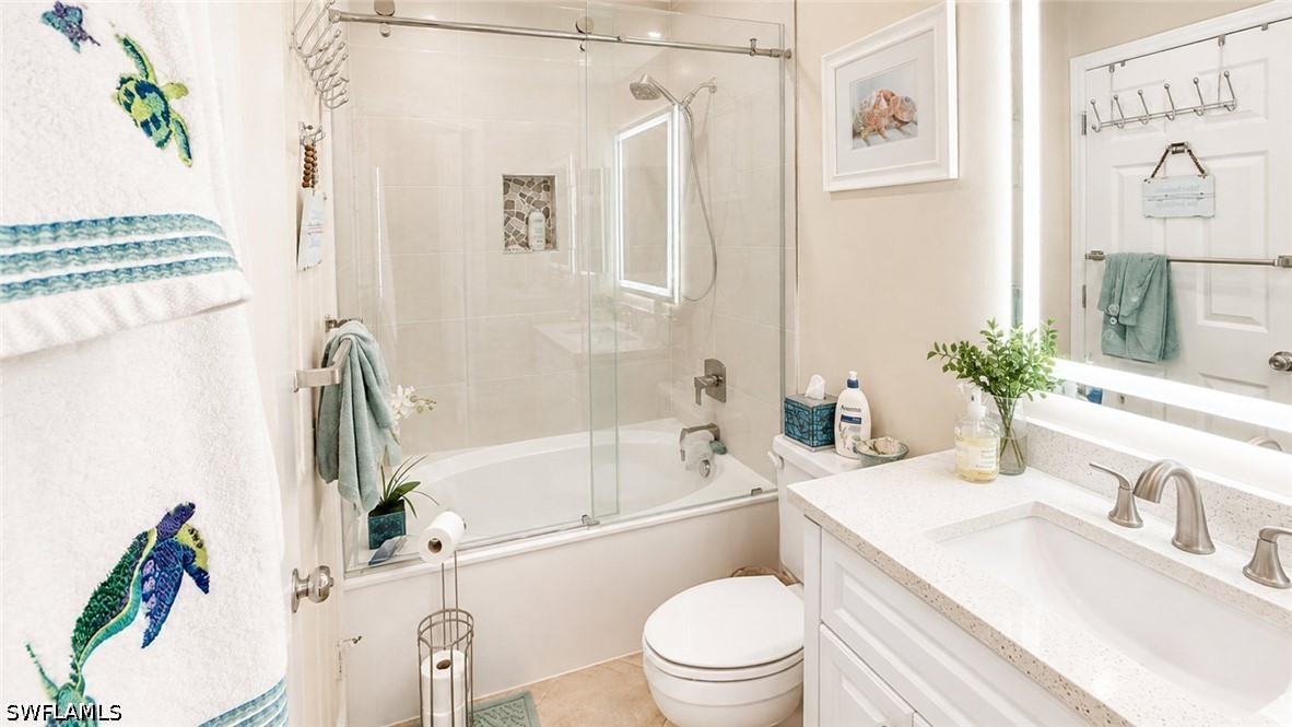 2 Bed Condominium for Sale in Twelve Oaks, photo 31