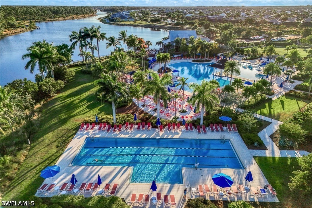 2 Bed Attached for Sale in Naples, photo 31