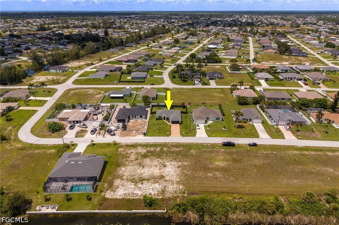 3 Bed SingleFamilyResidence for Sale in Cape Coral, photo 31