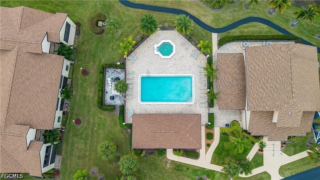 2 Bed Waterfront Home for Sale in Fort Myers, photo 31