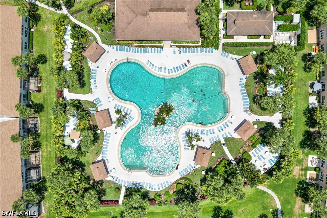 2 Bed Condominium for Sale in Winterpark, photo 31