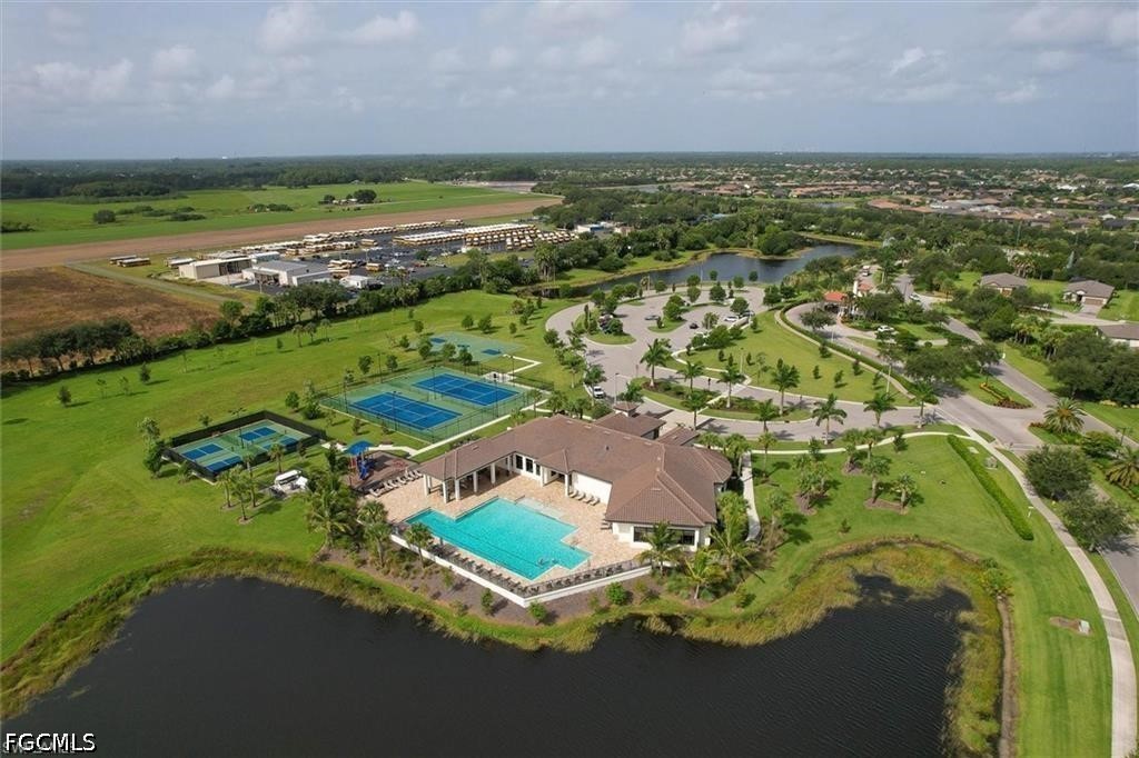 4 Bed Waterfront Home for Sale in Portico, photo 31