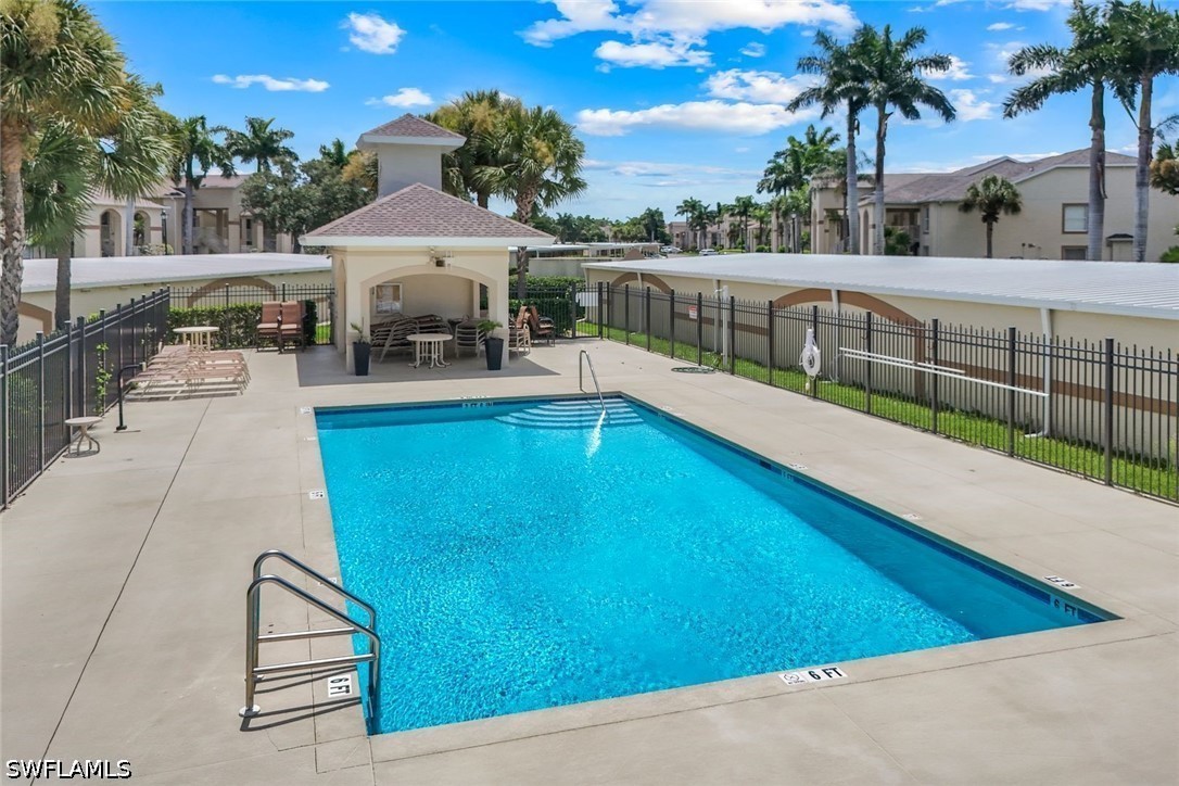 2 Bed Condominium for Sale in Stoneybrook, photo 31