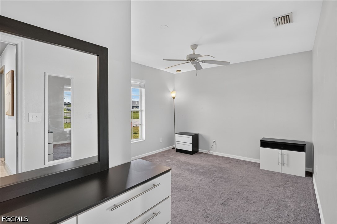 3 Bed SingleFamilyResidence for Sale in Cape Coral, photo 31