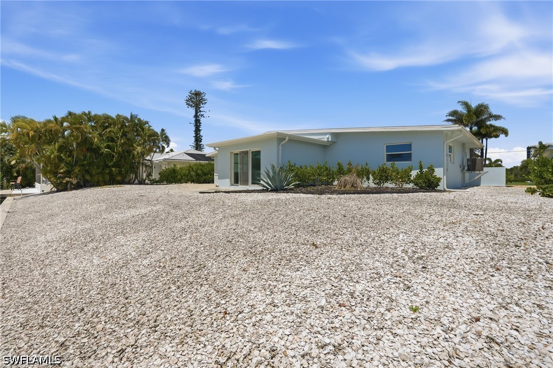 3 Bed Waterfront Home for Sale in Laguna Shores, photo 31
