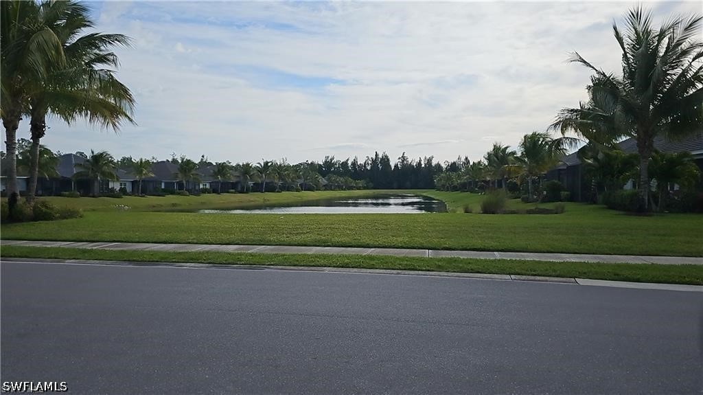 3 Bed Attached for Sale in Naples, photo 31