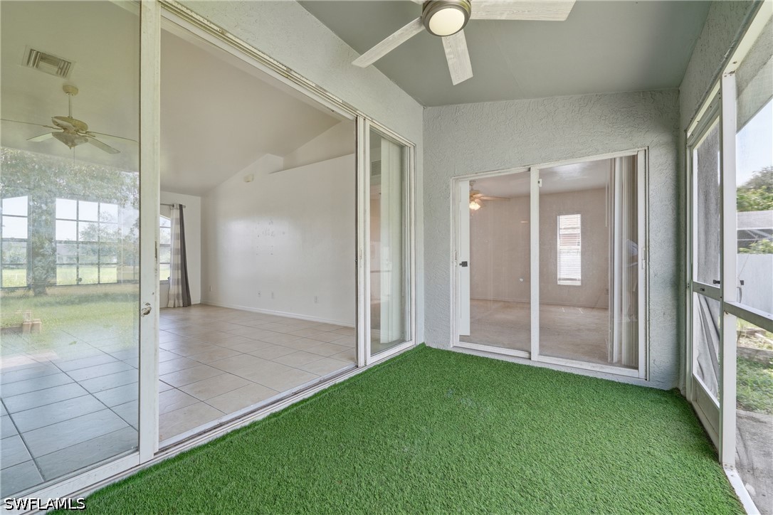 3 Bed SingleFamilyResidence for Sale in Cape Coral, photo 31