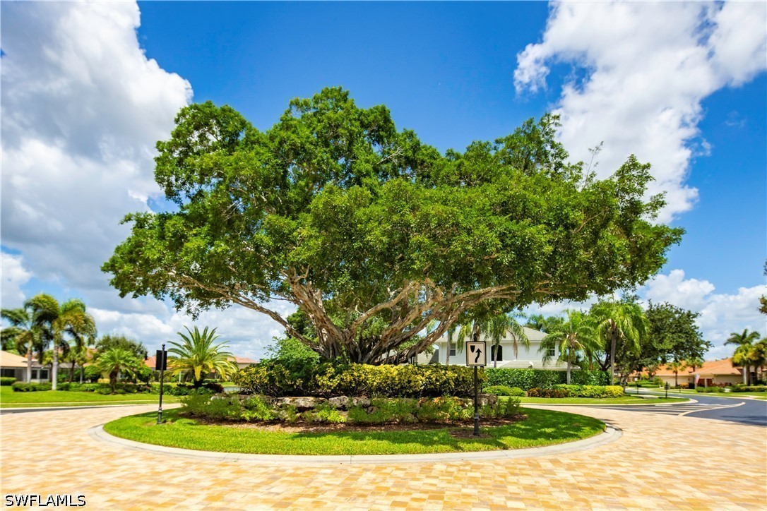4 Bed Pool Home for Sale in Banyan Woods, photo 31