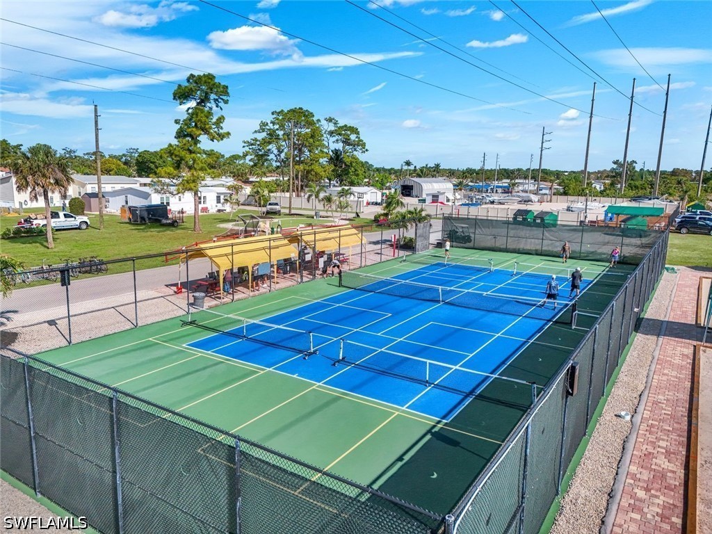 2 Bed ManufacturedHome for Sale in Bonita Springs, photo 31