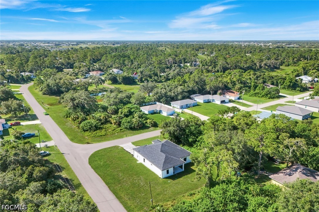 4 Bed SingleFamilyResidence for Sale in Labelle, photo 31
