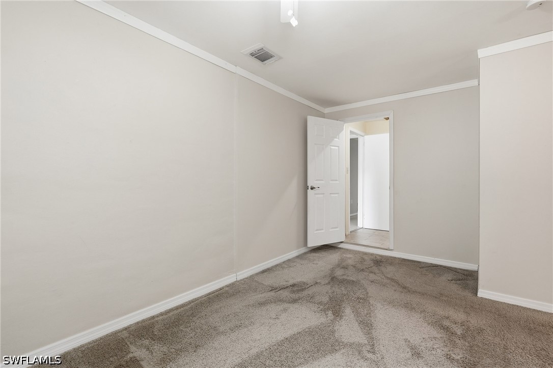3 Bed SingleFamilyResidence for Sale in Naples, photo 31