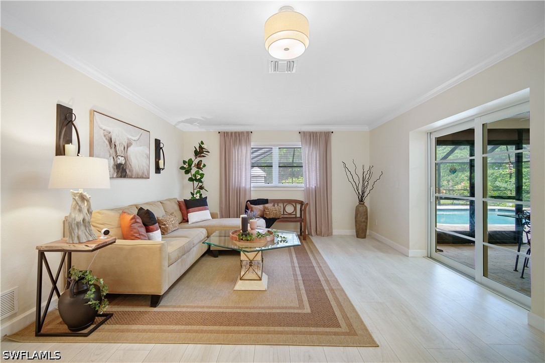 3 Bed SingleFamilyResidence for Sale in Naples, photo 31