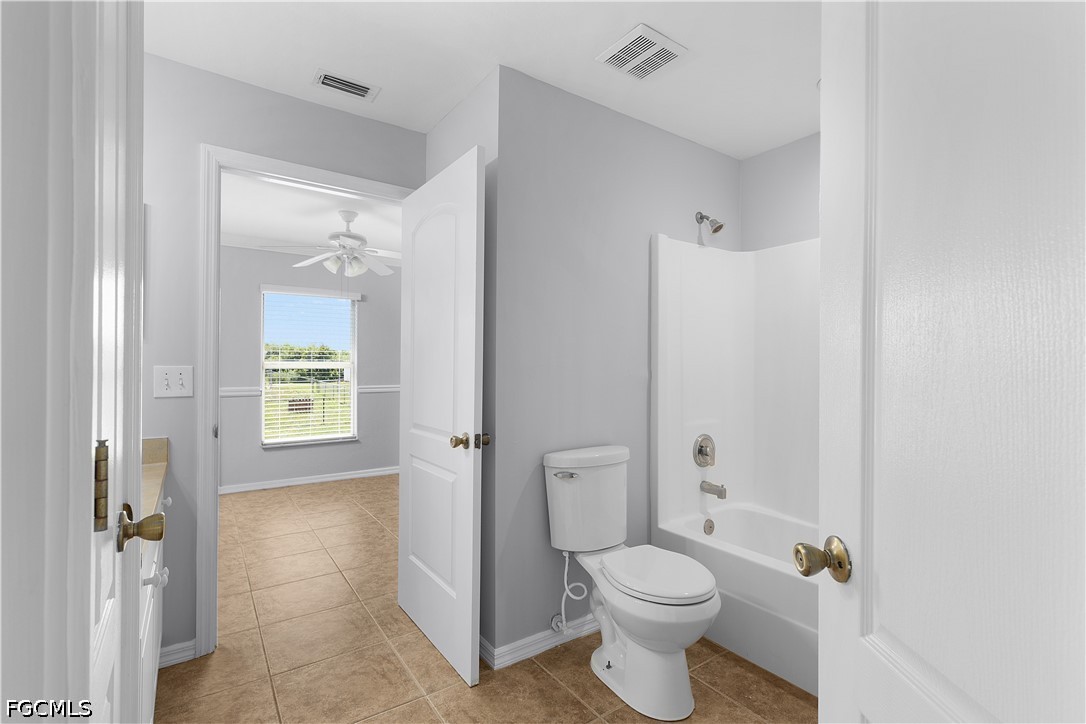 3 Bed SingleFamilyResidence for Sale in Lehigh Acres, photo 31
