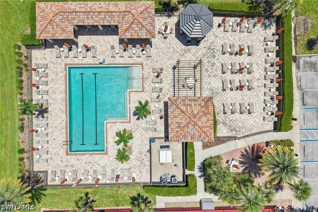 2 Bed Waterfront Home for Sale in Trevi, photo 31