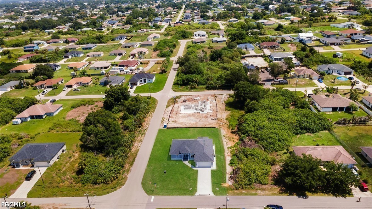 3 Bed SingleFamilyResidence for Sale in Lehigh Acres, photo 31