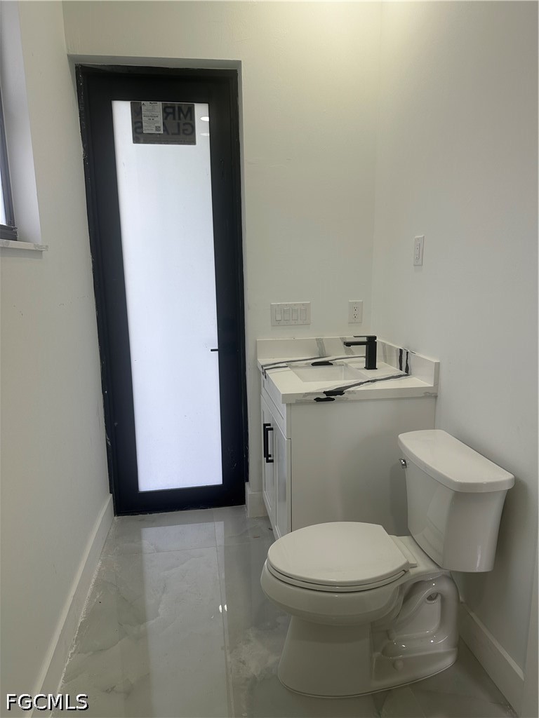 4 Bed SingleFamilyResidence for Sale in Lehigh Acres, photo 31