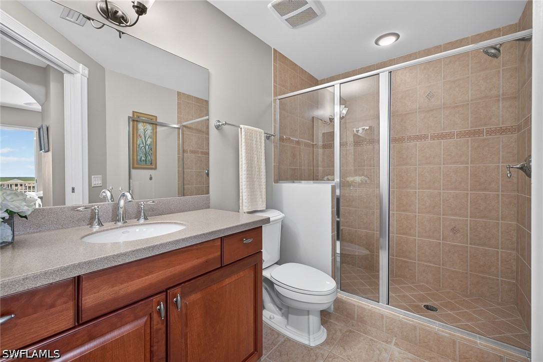 3 Bed Waterfront Home for Sale in Cape Coral, photo 31