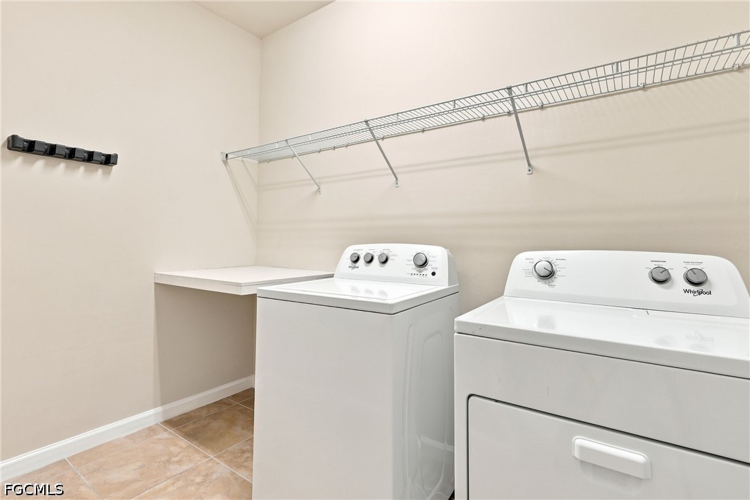 3 Bed SingleFamilyResidence for Sale in Alva, photo 31