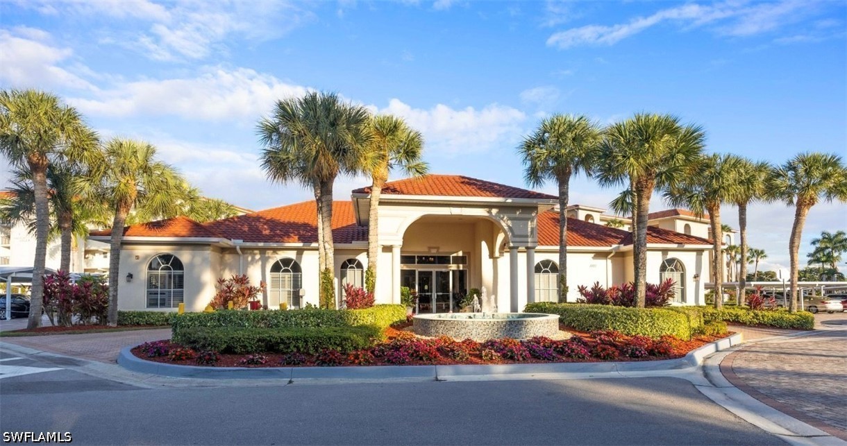 2 Bed Condominium for Sale in Naples, photo 31