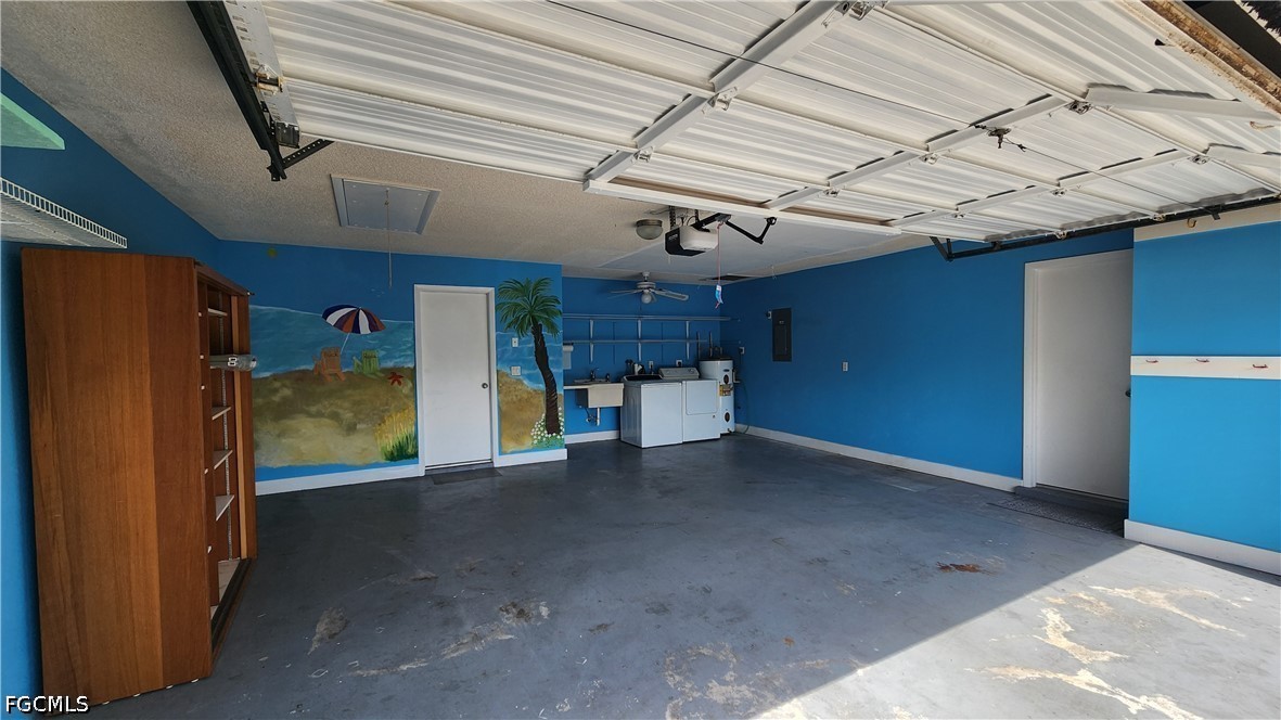 3 Bed Waterfront Home for Sale in Fort Myers, photo 31